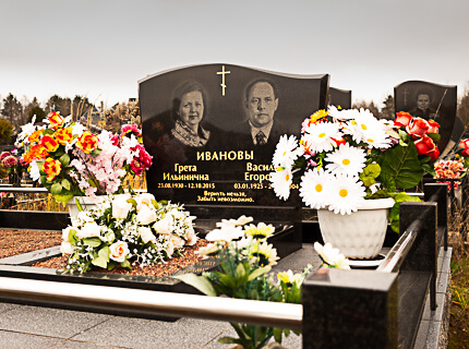 Изготовление памятников в Минске из гранита и мрамора