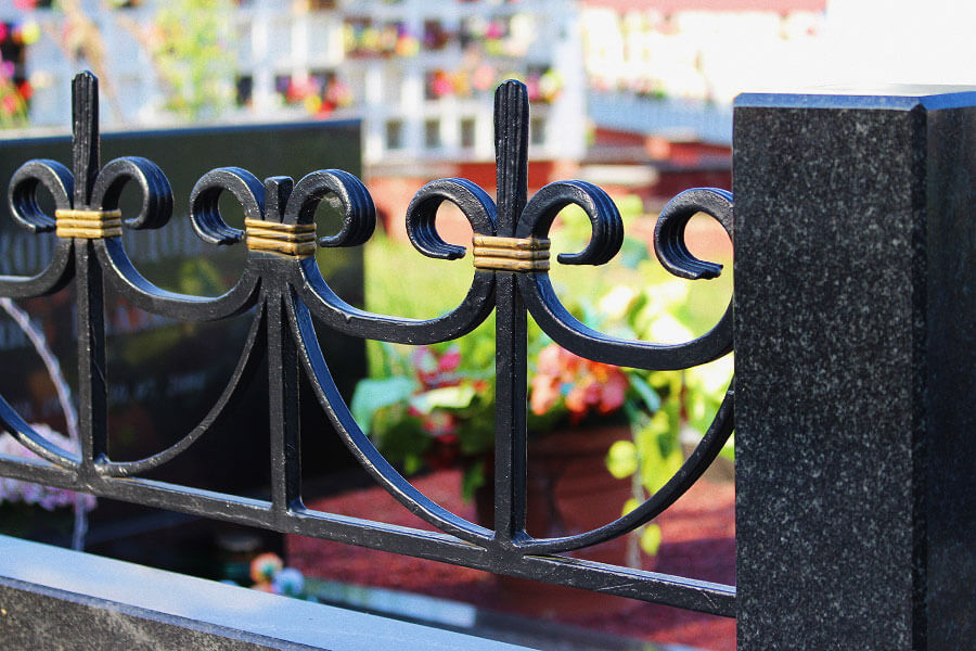 Изготовление оградок на могилу в Минске