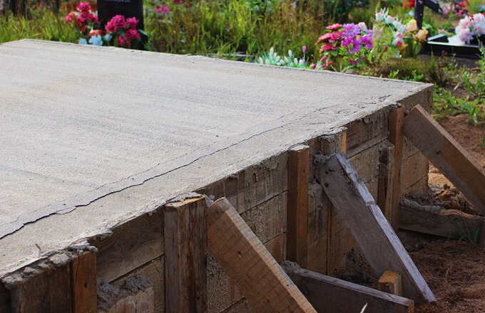 Установка памятника на могилу