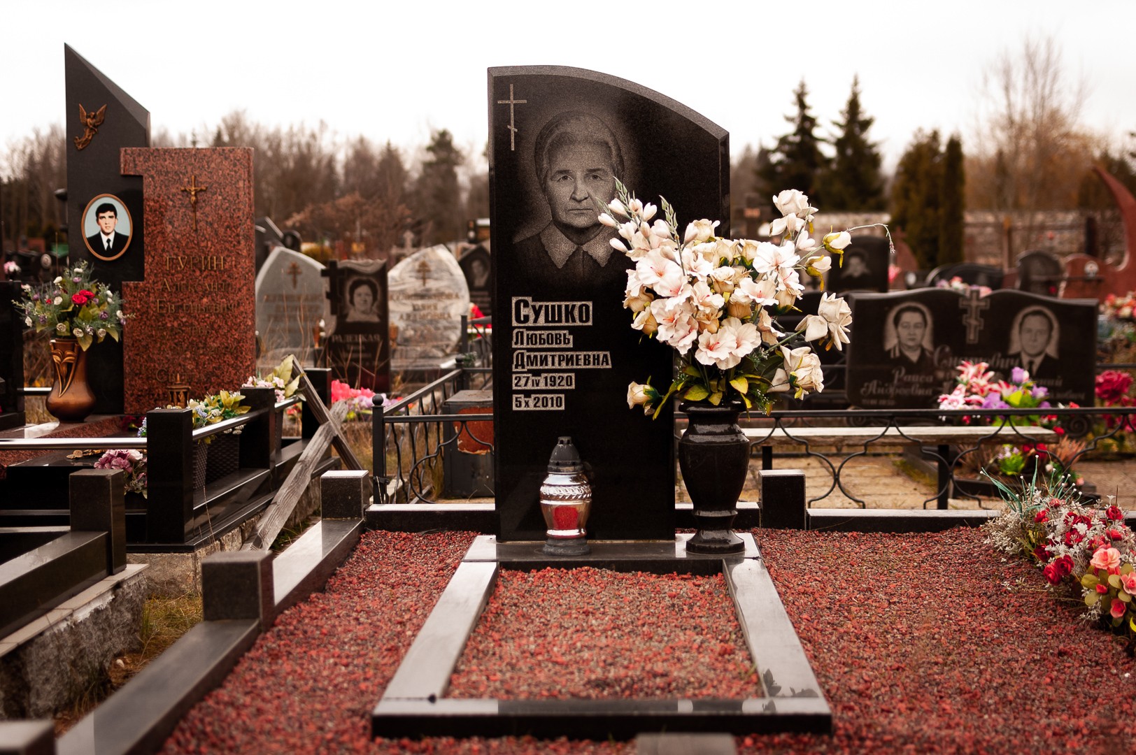 Установка памятников на могилу в Минске, Цены
